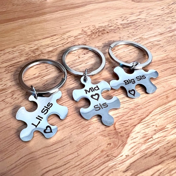 Puzzle keychains for sisters - Picture 2 of 2